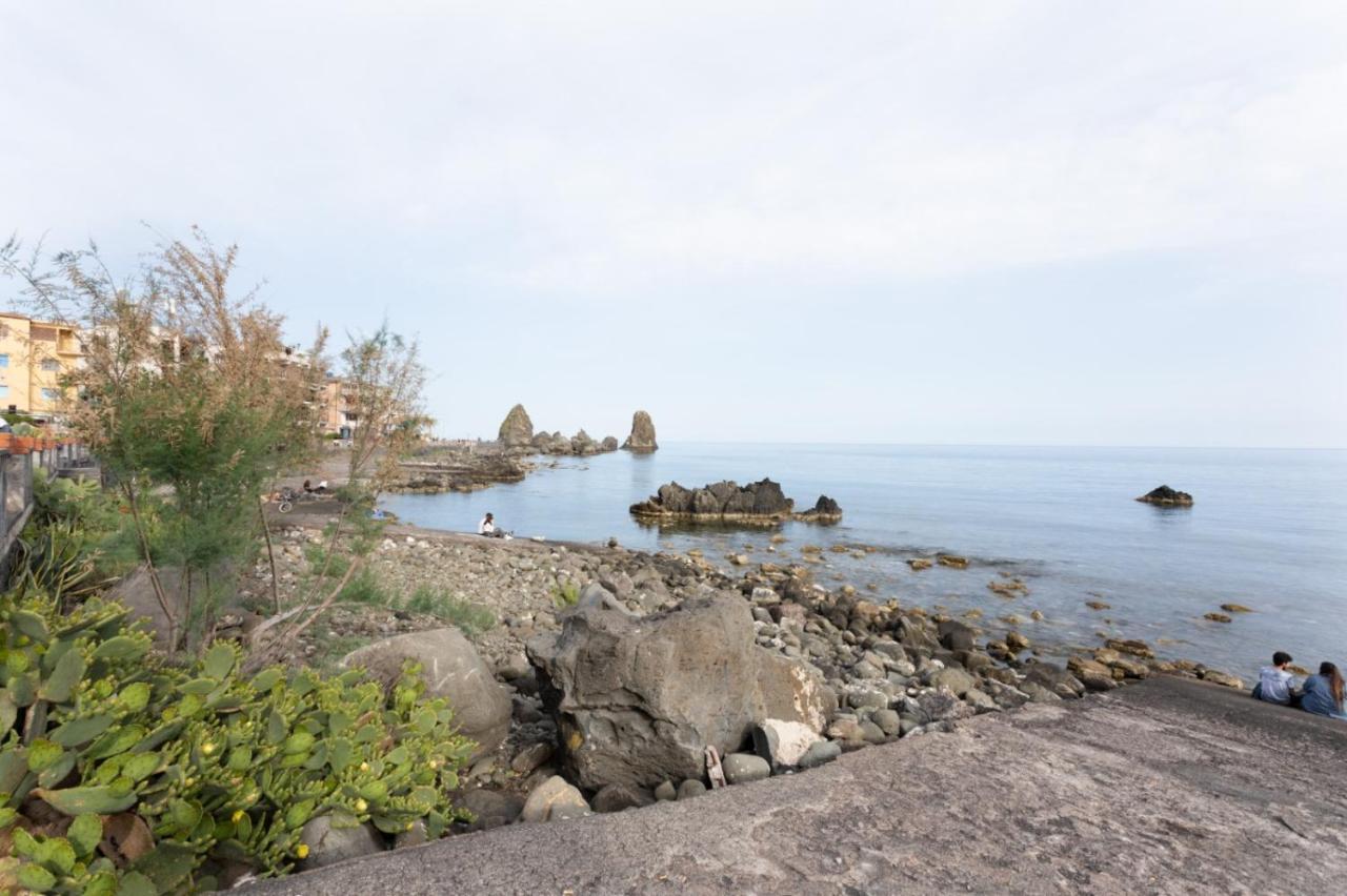 Aci Castello Seaview Apartment With Parking Екстериор снимка